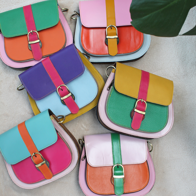 Gekleurde tasjes van Treasure label, fairtrade en uniek!