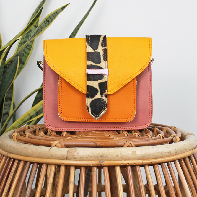 Giraffe print tassen