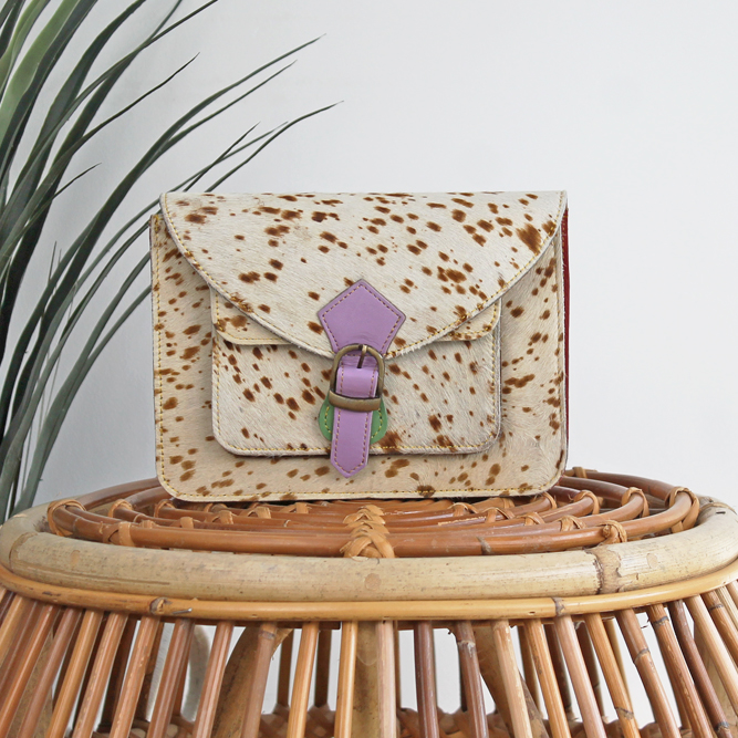 Tas Animal Mira – Wit / bruin / lila | Leren dierenprint tas