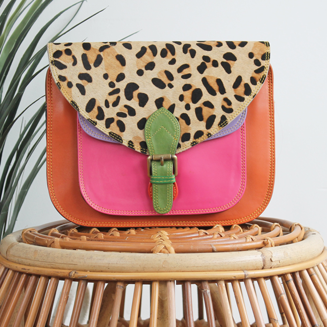 Tas Latika – Oranje / roze / panterprint | Leren dierenprint tas